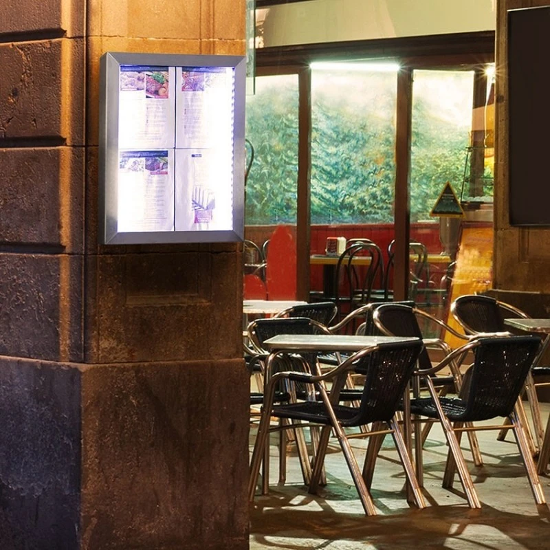 Porte-menu Mural 4 X A4 Classic LED En Acier Inoxydable - Affichage Menu Hôtel Restaurant 4 Porte-menu Mural 4 X A4 Classic LED En Acier Inoxydable - Affichage Menu Hôtel Restaurant – Image 4